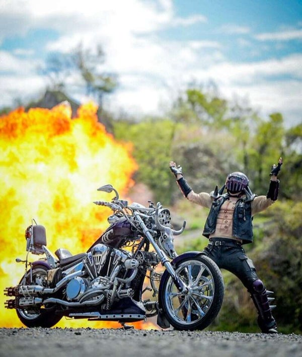 【東京都内発】 安井南さん 爆破撮影会&スペシャルトークショー!! (日帰り)<クレジット決済>3